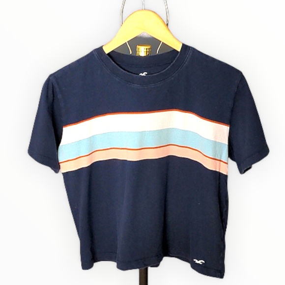 Hollister Tops - 🍑Hollister California Crop top tee womens size M